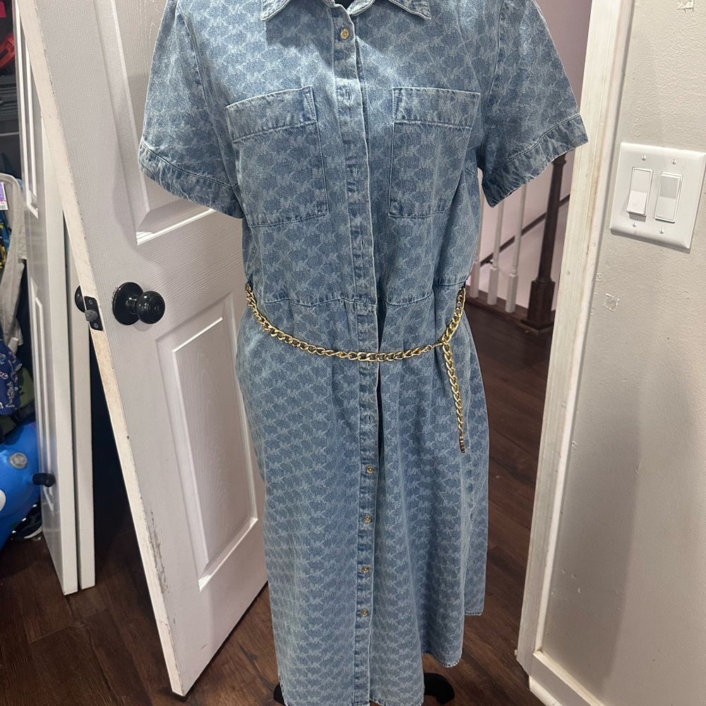 MICHAEL Michael Kors Light Blue Denim Shirt Dress with Gold Chain Belt